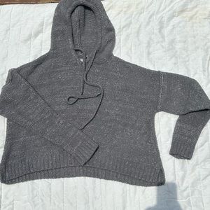 Women’s Cropped Fuzzy Hooded Sweater
